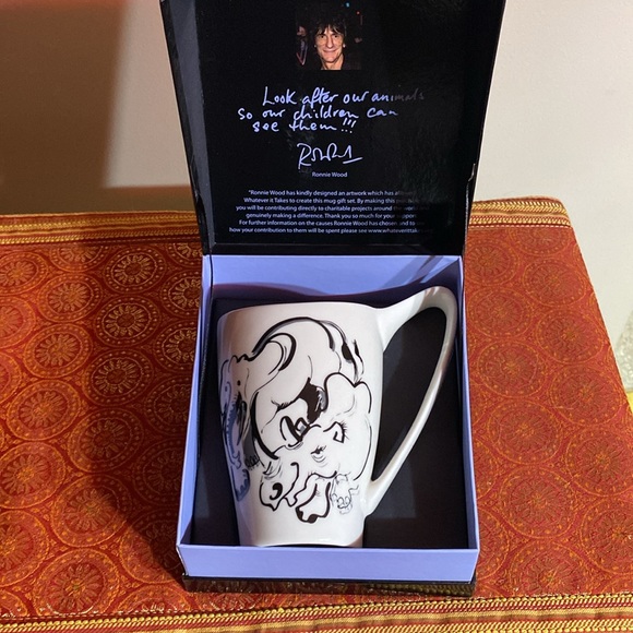 Whatever It Takes Ronnie Wood Rolling Stones Churchill ceramic mug, original box - Picture 2 of 3